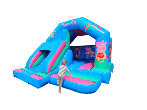 Nafukovací hračka Peppa Pig s tobogánem a herní částí pro děti.