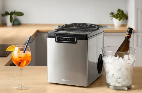 Chladicí zařízení na alkoholické a nealkoholické nápoje s ledem pro domácí zábavu.